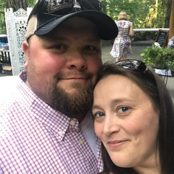 Meet your Posher, Alisha - Picture 1 of 1